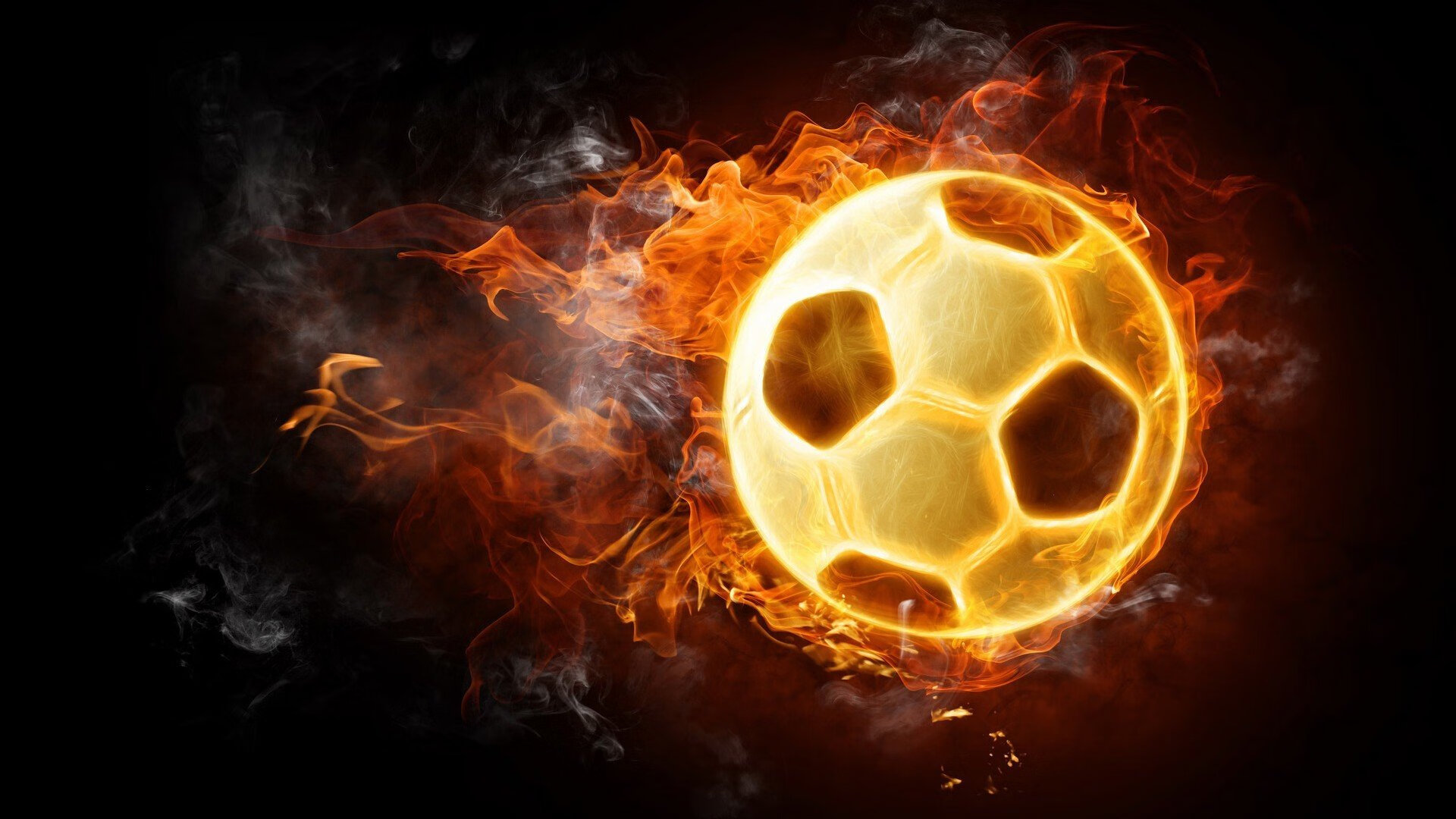 姆巴佩梅开二度助巴黎圣日耳曼领跑法甲 梅西伤退引担忧